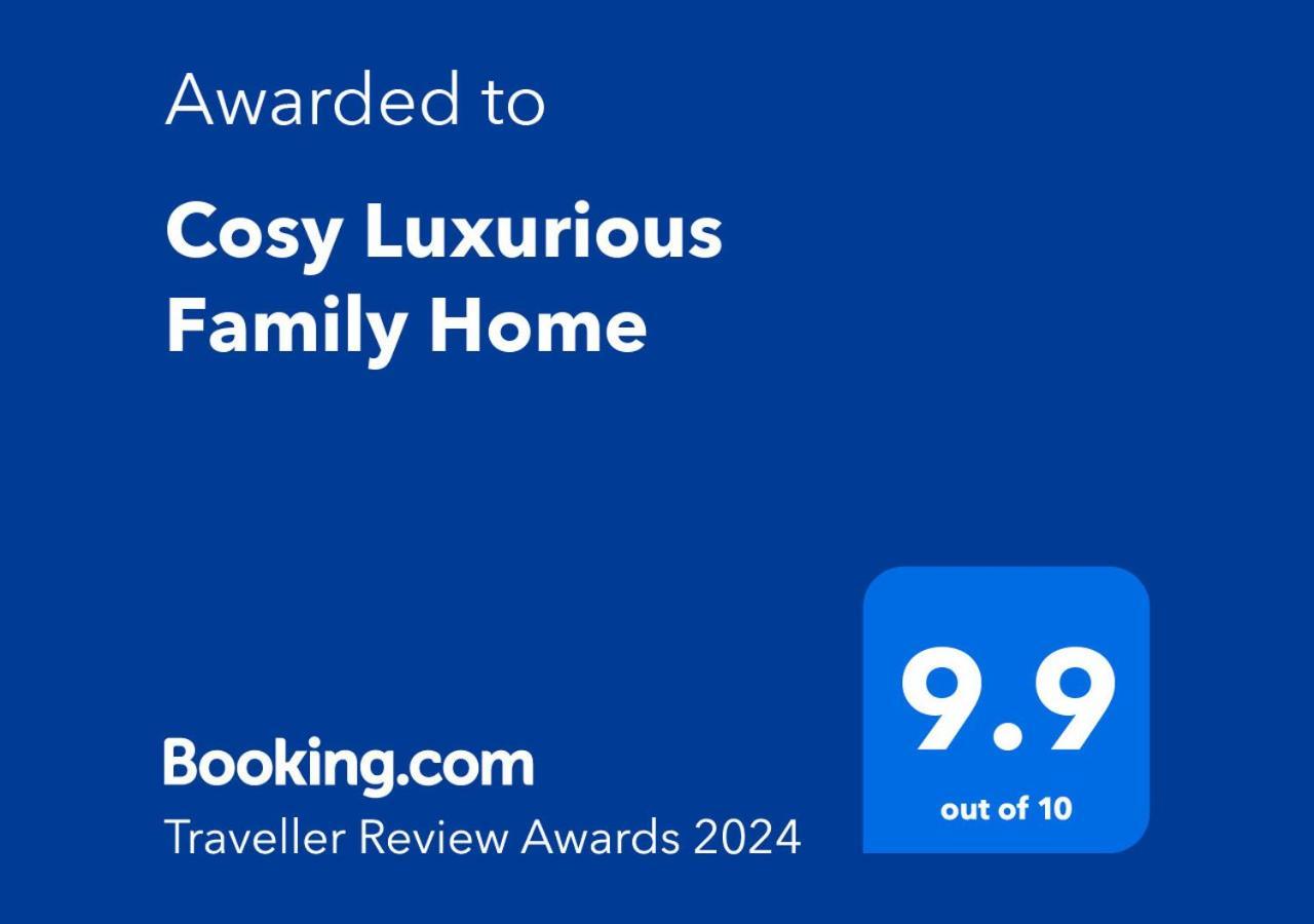 Cosy Luxurious Family Home Лондон Экстерьер фото
